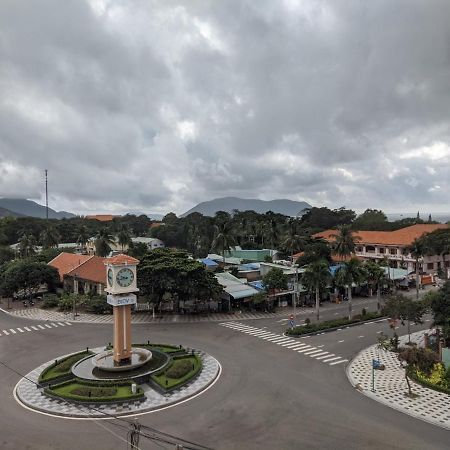 Sao Mai Hotel Chi Khu Co Ong Esterno foto